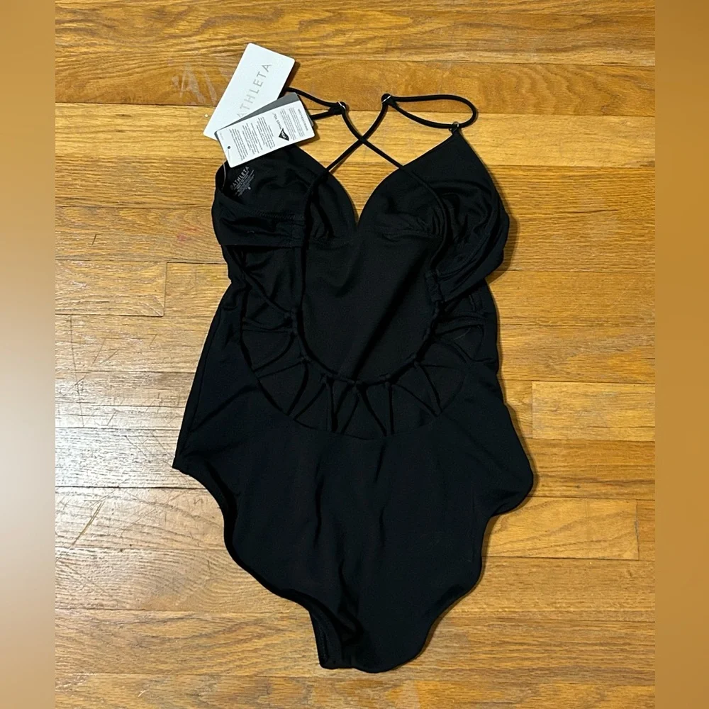 Athleta Kihei‎ One Piece Loop Back Black Swimming Bathing Suit Size Small
